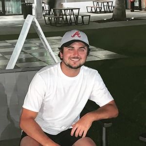 Meet your Posher, Logan